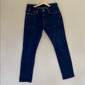 Levi 511 32x32 dark wash jeans